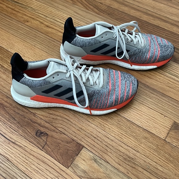 Men’s Adidas Solar Glide Shoes - Picture 3 of 10